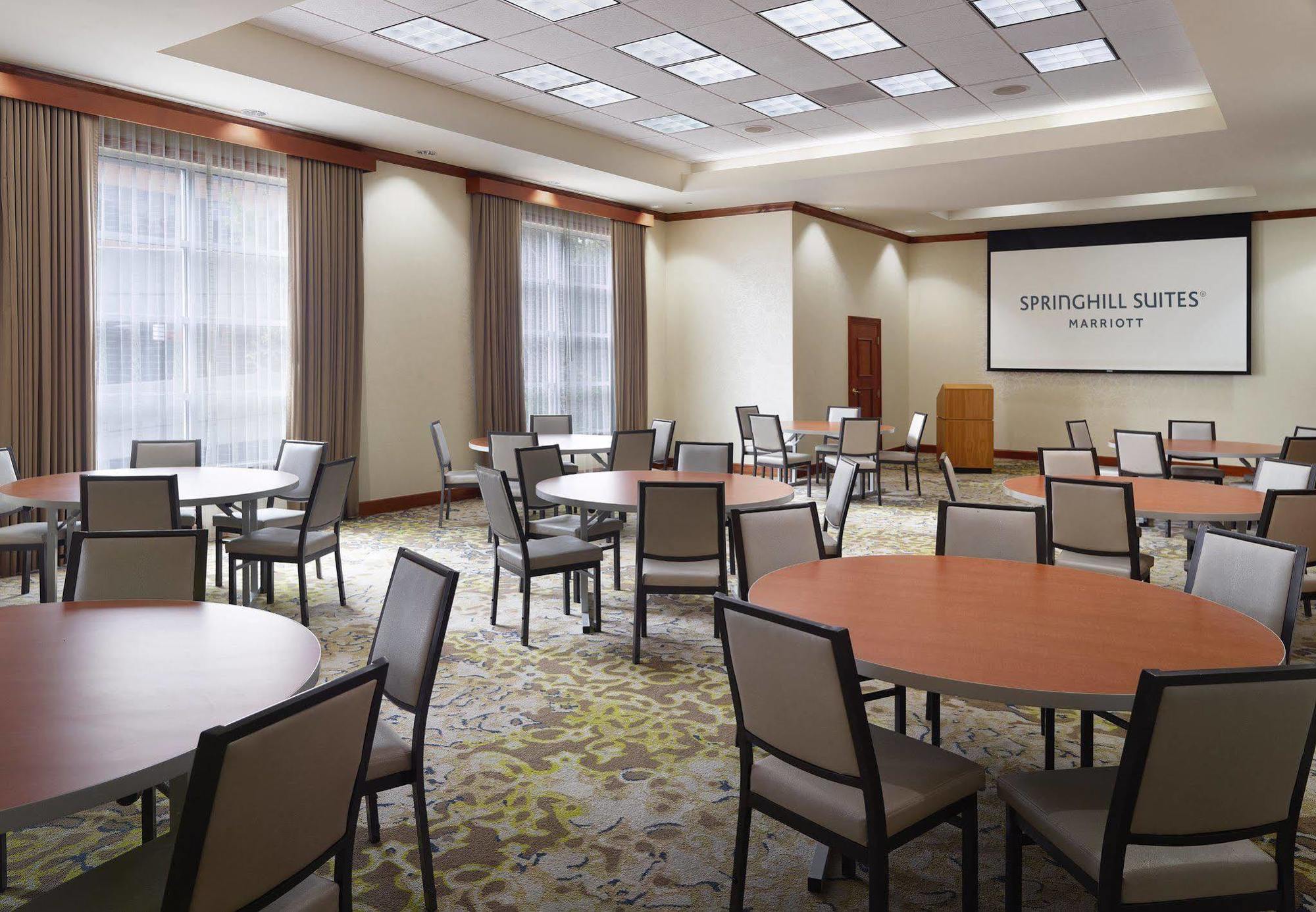 Springhill Suites By Marriott Atlanta Buckhead Εξωτερικό φωτογραφία